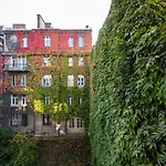 Levia Apartment-with 2 Bedrooms In The Old Town * Львов
