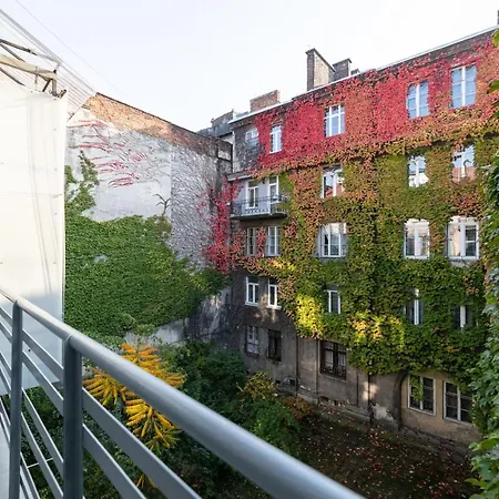 Levia Apartment-with 2 Bedrooms In The Old Town