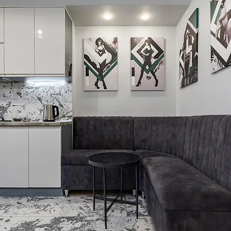 Levia Apartment-with 2 Bedrooms In The Old Town Apartment Lemberg