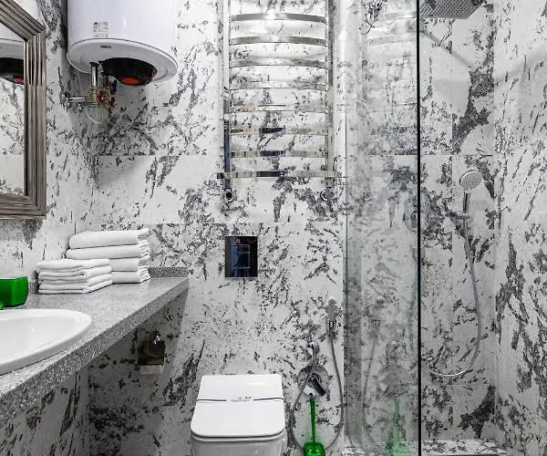 Levia Apartment-with 2 Bedrooms In The Old Town Apartamento