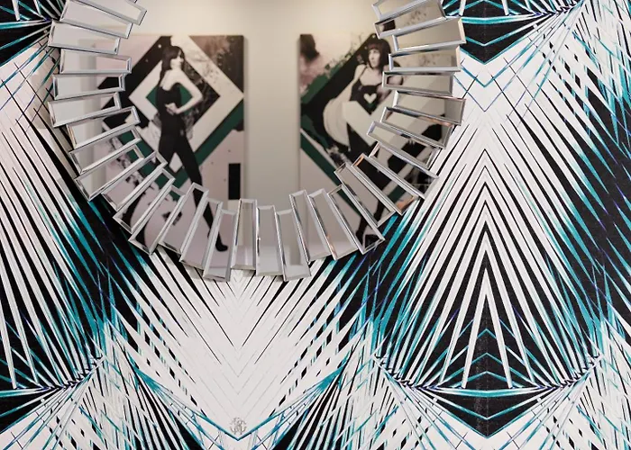 Levia Apartment-with 2 Bedrooms In The Old Town Apartment *